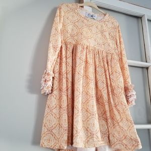 Euc girls size 5 goldenrod ruffle sleeve dress